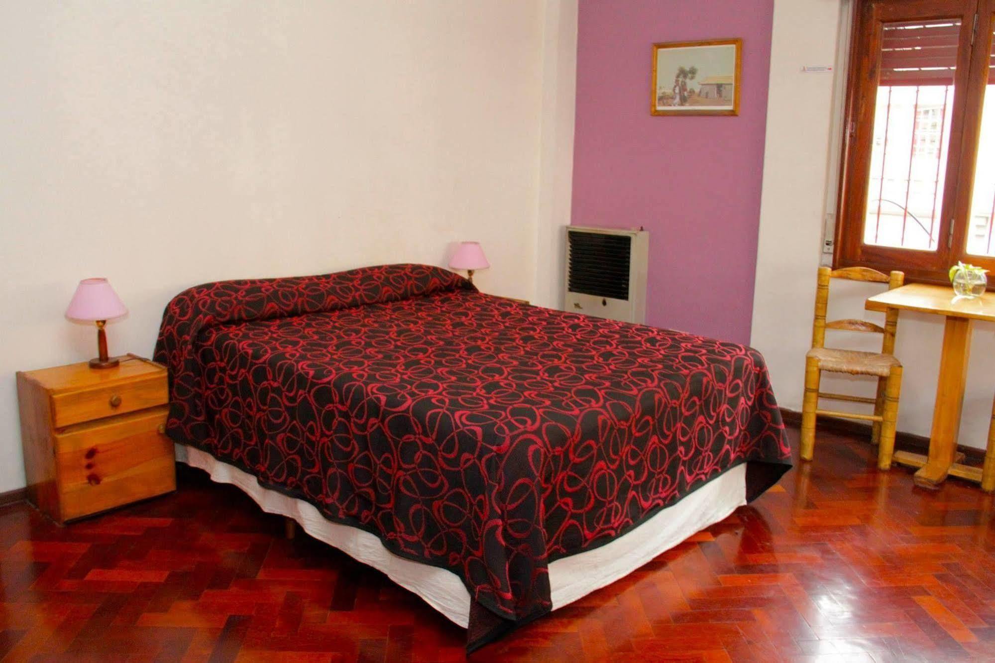 Hostal Confluencia Mendoza Exteriör bild