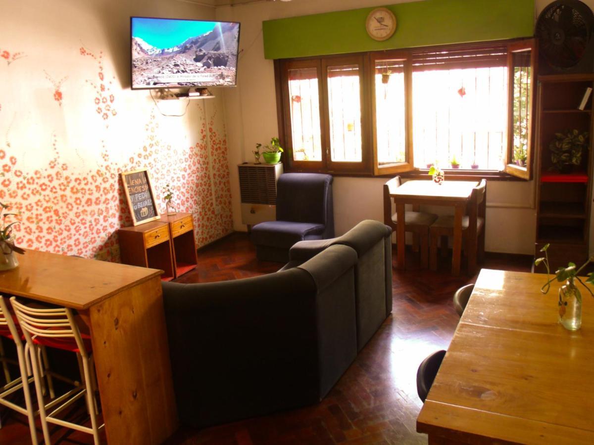 Hostal Confluencia Mendoza Exteriör bild